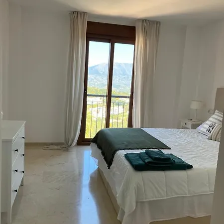Apartment Socrates Rental, La Mairena - El Soto Golf Club Free Padel Gym Tennis & Golf *